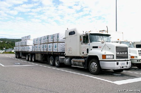 Heavy Truck an der F�hre